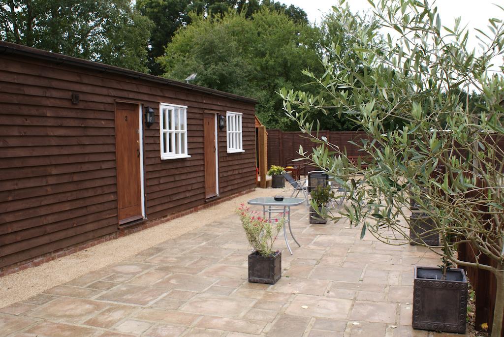 The Hawkenbury Bed and Breakfast Staplehurst Δωμάτιο φωτογραφία